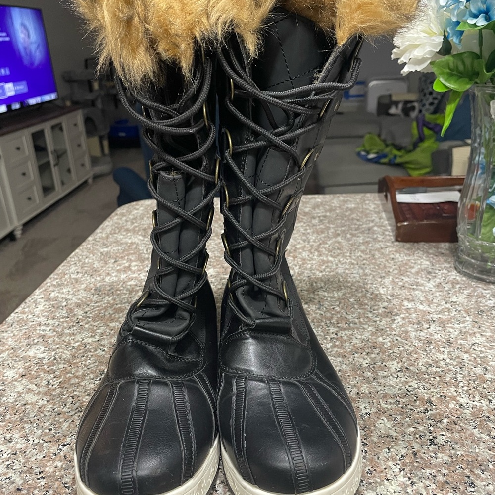 JustFab Black Marley Boots Waterproof Mid-Calf